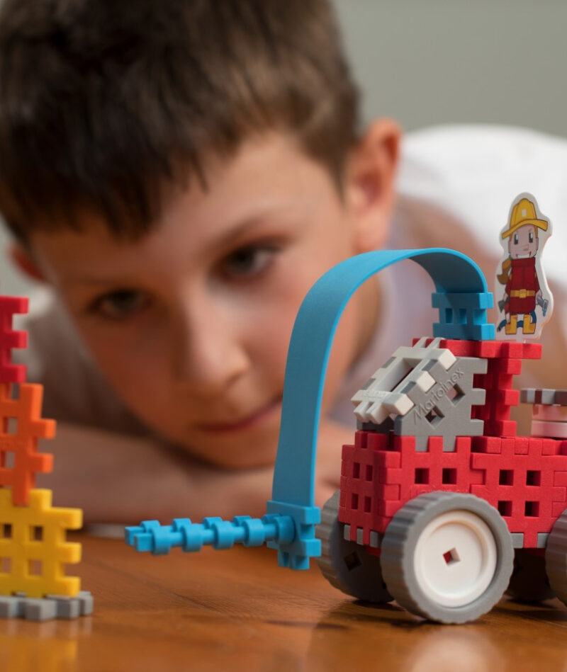 Конструктор MINI WAFFLE "FIREMAN" ПОЖЕЖНИК (38 деталей) Marioinex (5903033902516) (438970) - Зображення 6